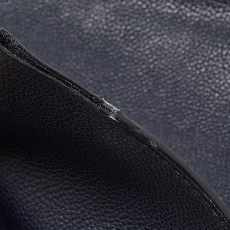 Pre Owned CH Carolina Herrera Blue Leather Flap Shoulder Bag