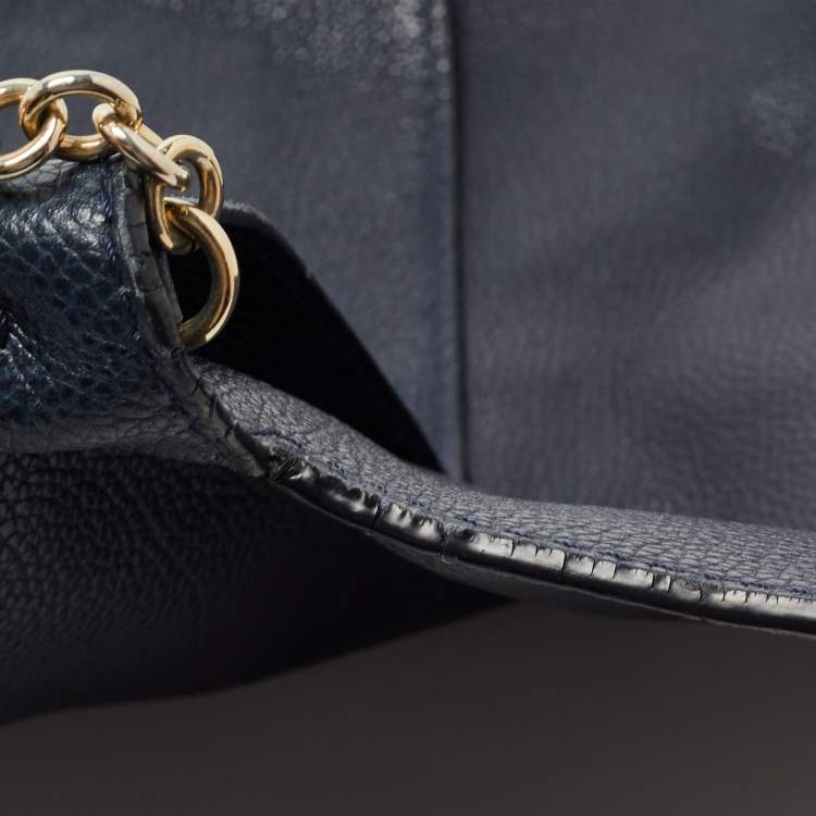 Pre Owned CH Carolina Herrera Blue Leather Flap Shoulder Bag