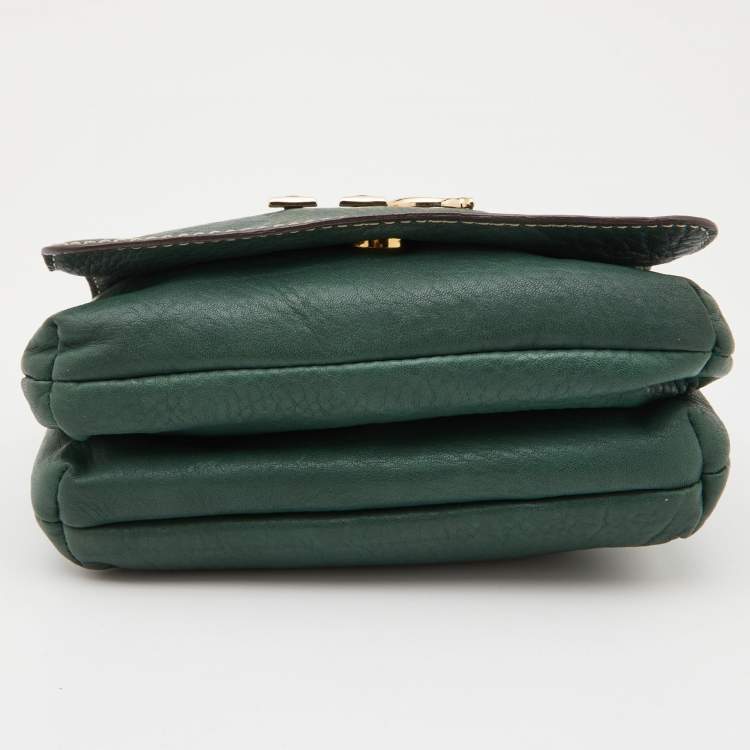 Pre Owned CH Carolina Herrera Green Leather Double Flap Chain Baguette Bag