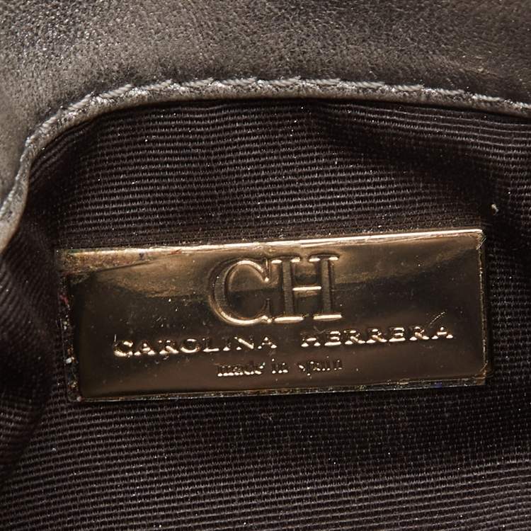 مملوكة مسبقًا CH Carolina Herrera Silver Quilted Leather Chain Crossbody Bag