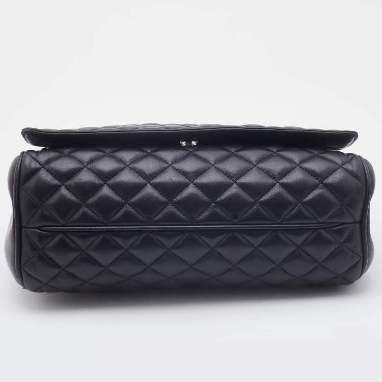 Pre Owned CH Carolina Herrera Black Quilted Leather Flap Chain Bag