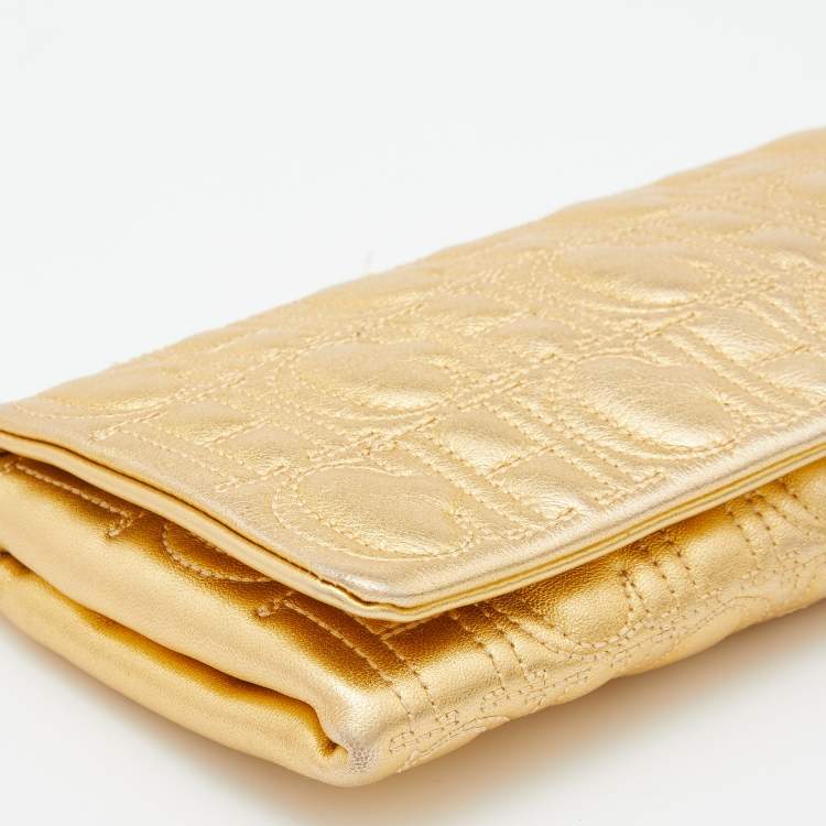 Pre Owned CH Carolina Herrera Gold Monogram Leather Jerry Chain Clutch 