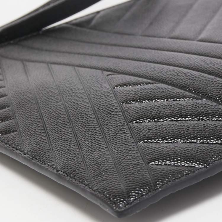 Pre Owned CH Carolina Herrera Black Quilted Leather Continental Pouch