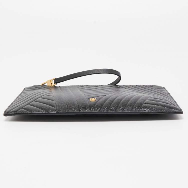 Pre Owned CH Carolina Herrera Black Quilted Leather Continental Pouch
