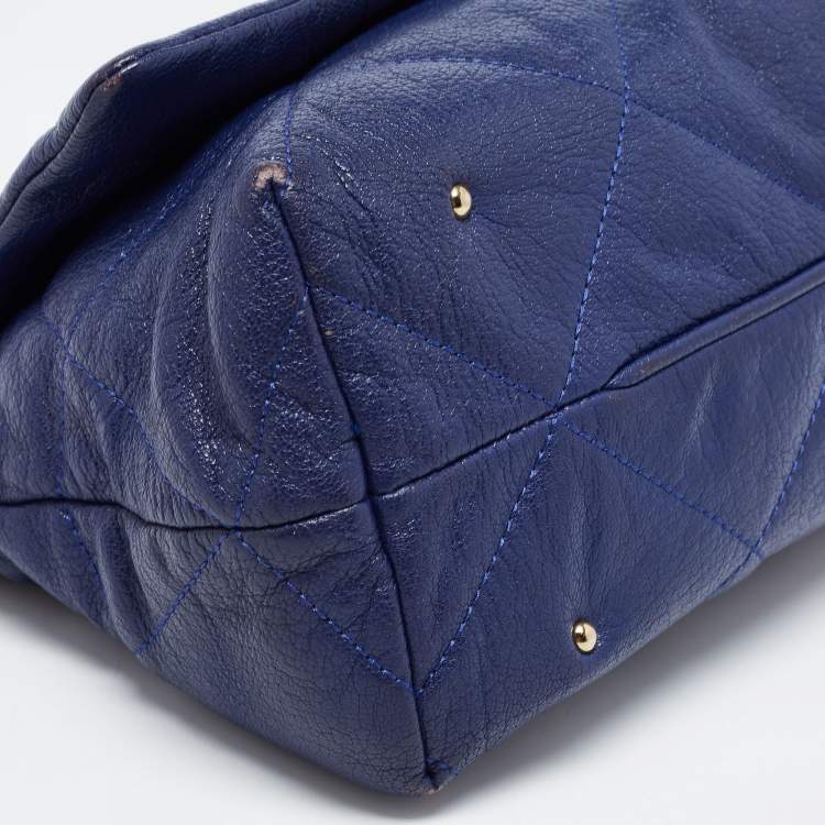 Pre Owned Carolina Herrera Blue Logo Embossed Leather Metal Flap Shoulder Bag