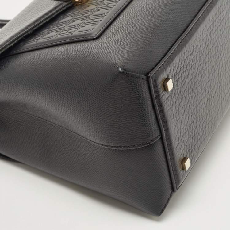 Pre Owned CH Carolina Herrera Black Monogram Embossed Leather Push Lock Flap Top Handle Bag