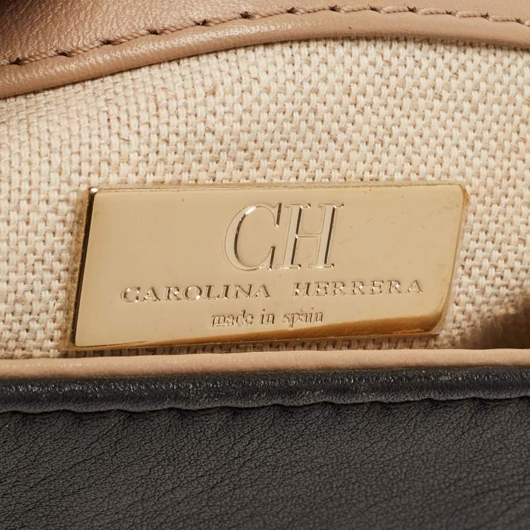 Pre Owned CH Carolina Herrera Black Leather Logo Metal Flap Shoulder Bag