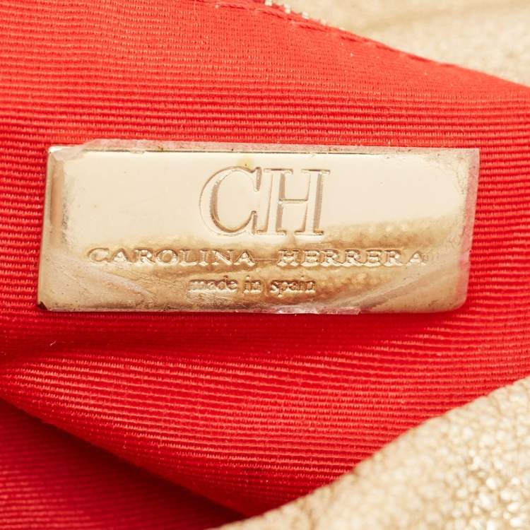 Pre Owned Carolina Herrera Gold Embossed Leather Metal Flap Shoulder Bag