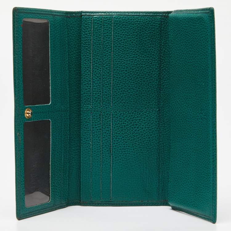 Pre Owned CH Carolina Herrera Green Leather Flap Trifold Continental Wallet