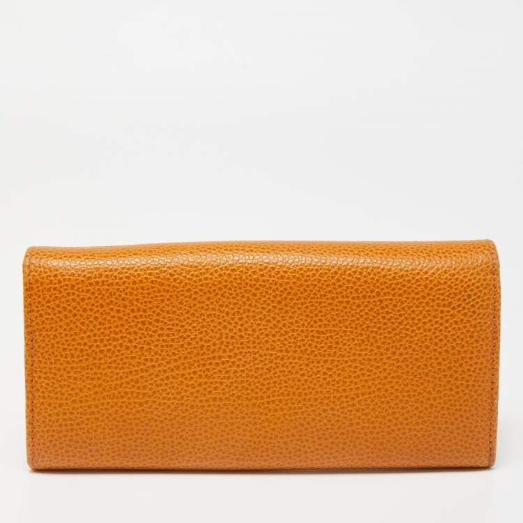 Pre Owned CH Carolina Herrera Tan Leather Continental Wallet