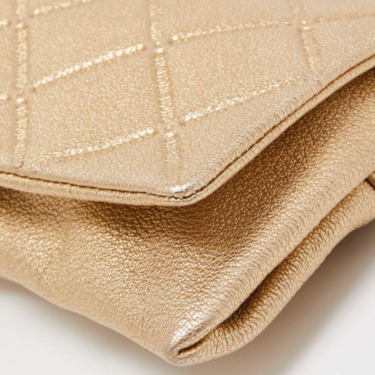 Pre Owned CH Carolina Herrera Gold Quilted Leather Flap Chain Clutch