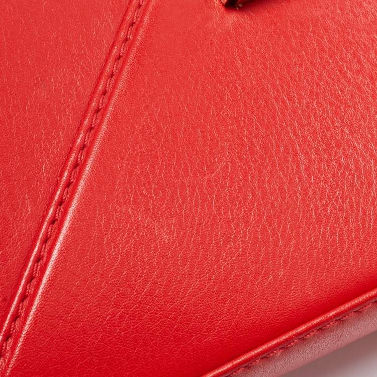 Pre Owned CH Carolina Herrera Red Leather Envelope Flap Shoulder Bag