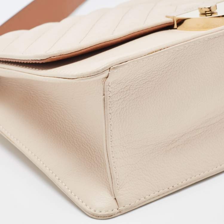Pre Owned CH Carolina Herrera Light Pink Quilted Leather Flap Bag