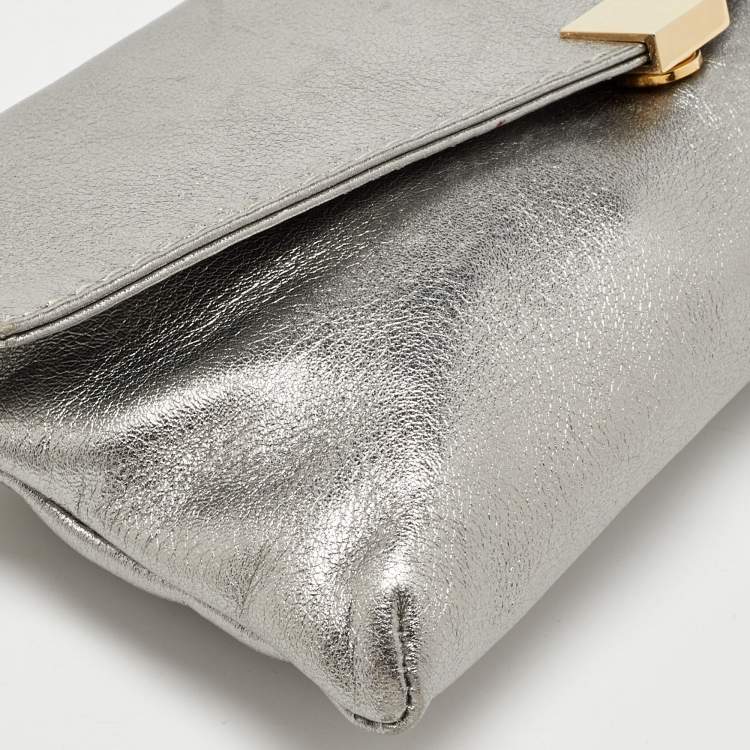 Pre Owned CH Carolina Herrera Metallic Grey Leather Chain Clutch