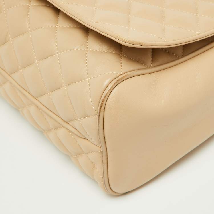 Pre Owned CH Carolina Herrera Beige Quilted Leather Chain Flap Shoulder Bag