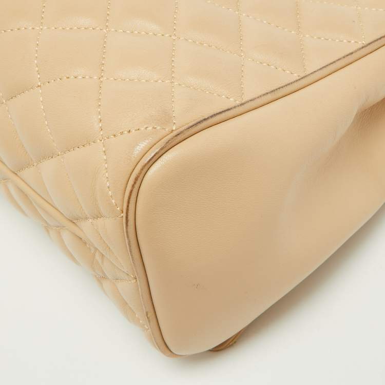 Pre Owned CH Carolina Herrera Beige Quilted Leather Chain Flap Shoulder Bag