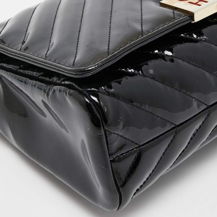 Pre Owned CH Carolina Herrera Black Quilted Patent Leather Flap Shoulder Bag