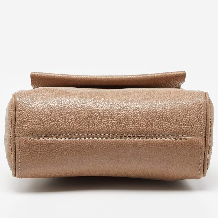 Pre Owned CH Carolina Herrera Beige Leather Minuetto Flap Top Handle Bag