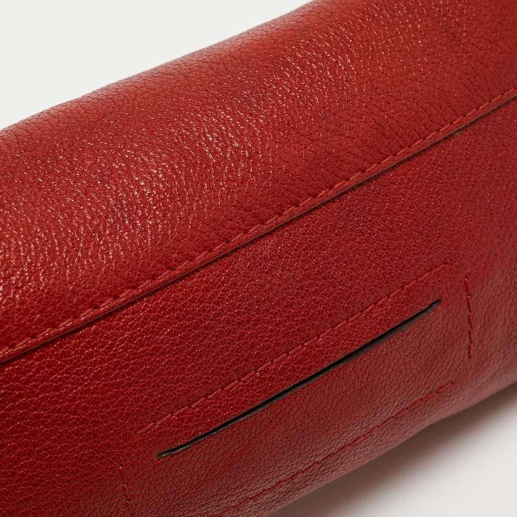 Pre Owned CH Carolina Herrera Red Monogram Leather Bow Chain Clutch