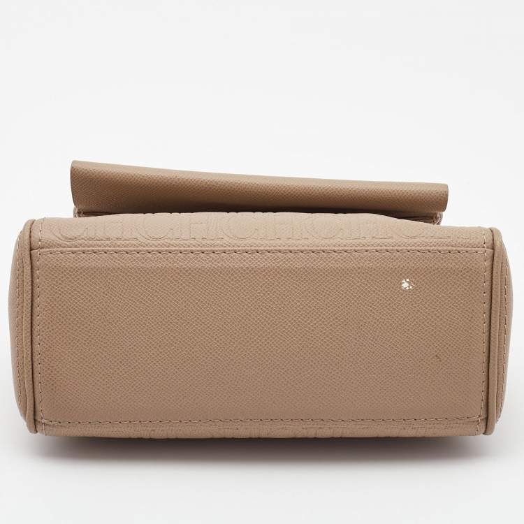 Pre Owned CH Carolina Herrera Beige Leather Small Minuetto Flap Top Handle Bag