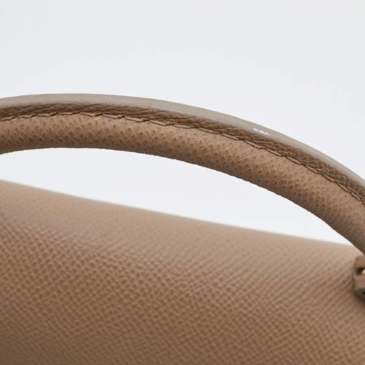 Pre Owned CH Carolina Herrera Beige Leather Small Minuetto Flap Top Handle Bag