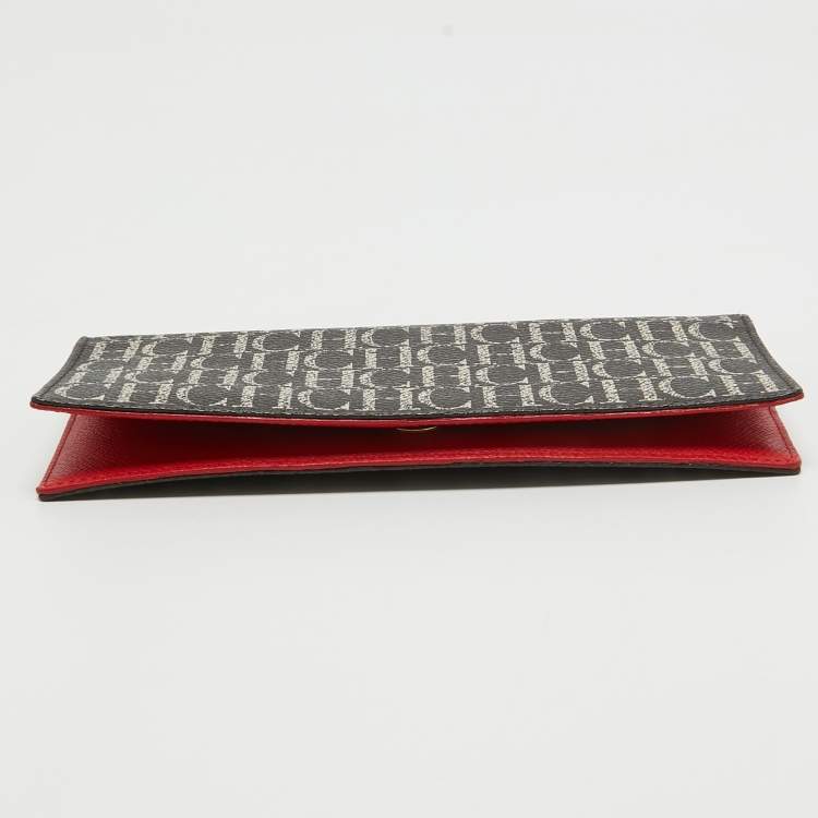 Pre Owned CH Carolina Herrera Brown/White Monogram Coated Canvas Bifold Long Wallet