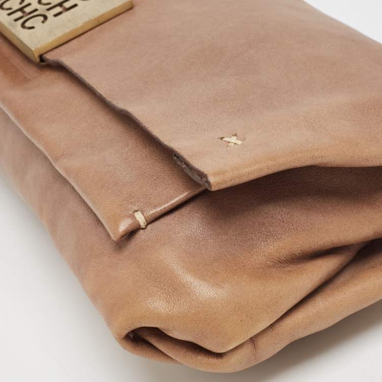 Pre Owned CH Carolina Herrera Beige Leather Flap Clutch