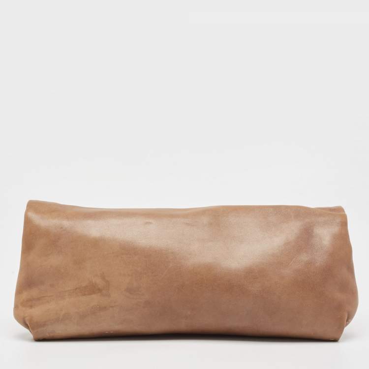 Pre Owned CH Carolina Herrera Beige Leather Flap Clutch