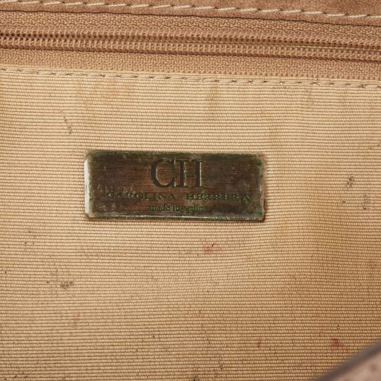 Pre Owned CH Carolina Herrera Beige Leather Flap Clutch