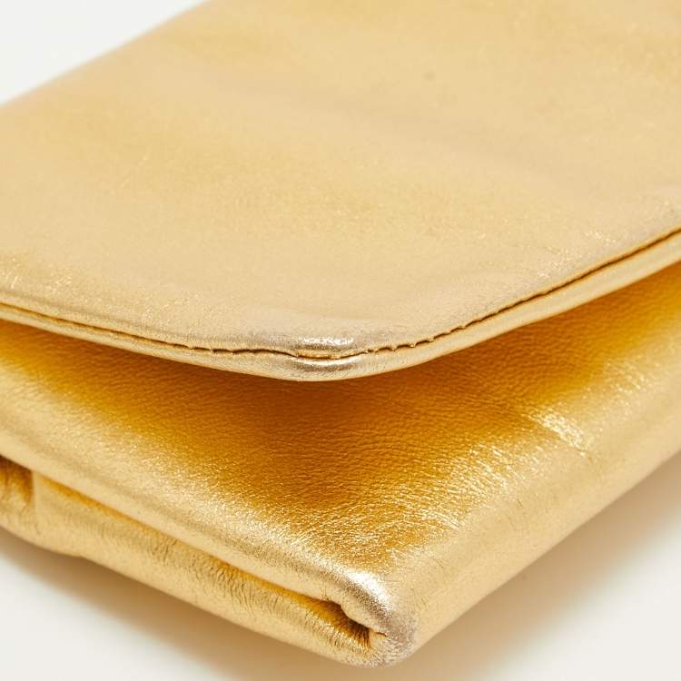 Pre Owned CH Carolina Herrera Gold Leather Clutch