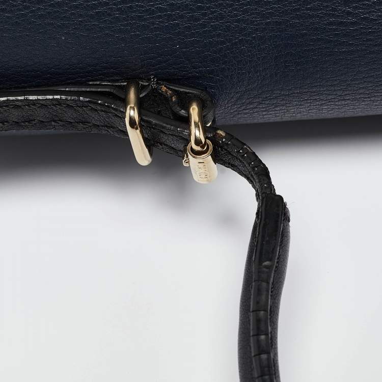 Pre Owned Carolina Herrera Navy Blue/White Leather Minuetto Top Handle Bag