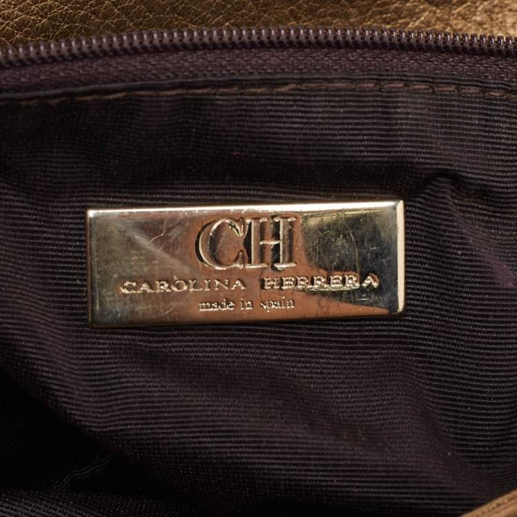 Pre Owned CH Carolina Herrera Gold Monogram Leather Bow Chain Clutch