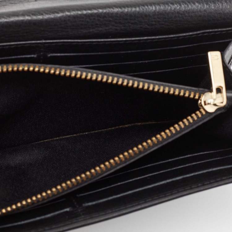 Pre Owned CH Carolina Herrera Black Leather Laser Cut Continental Wallet