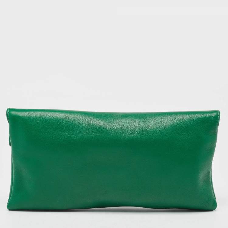 Pre Owned CH Carolina Herrera Green Leather Envelope Clutch