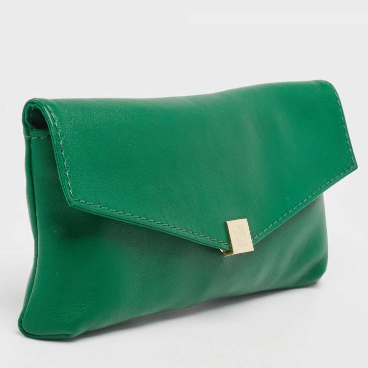 Pre Owned CH Carolina Herrera Green Leather Envelope Clutch