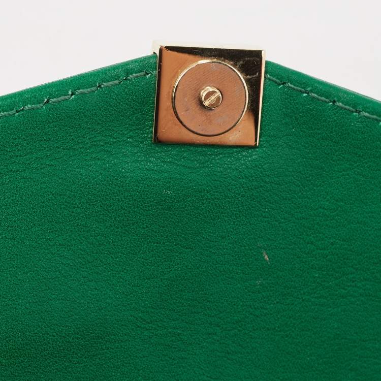 Pre Owned CH Carolina Herrera Green Leather Envelope Clutch
