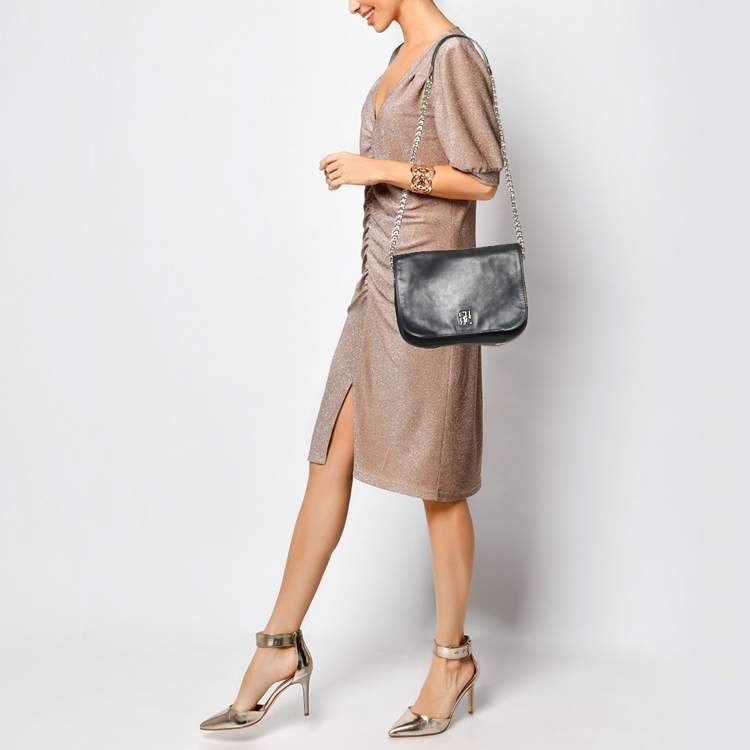 Pre Owned CH Carolina Herrera Black Leather New Baltazar Flap Shoulder Bag
