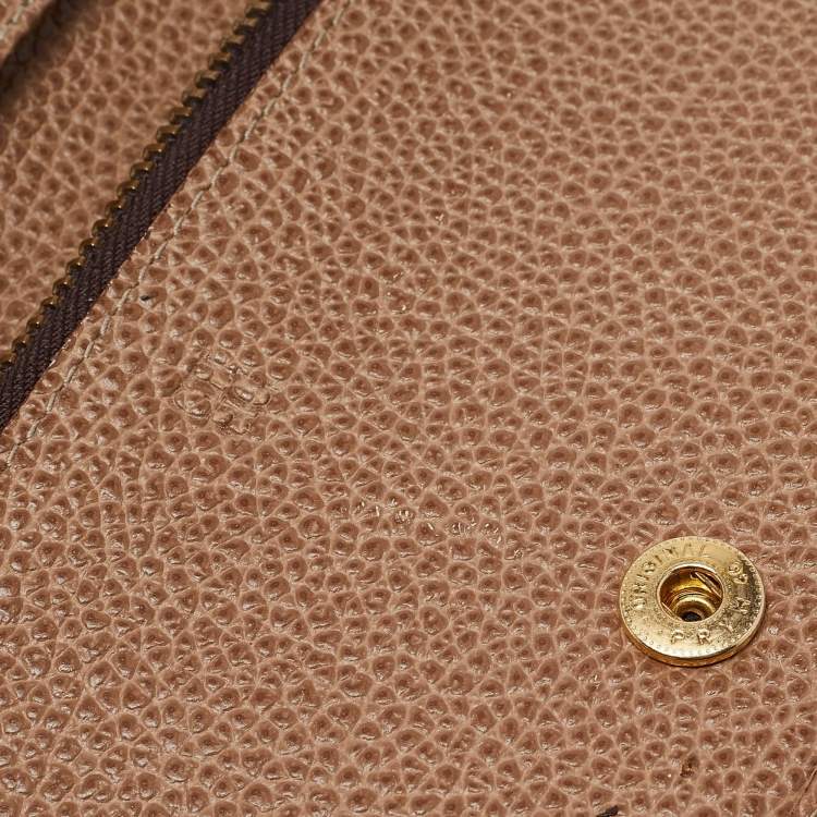 Pre Owned CH Carolina Herrera Beige Leather Long Bifold Wallet