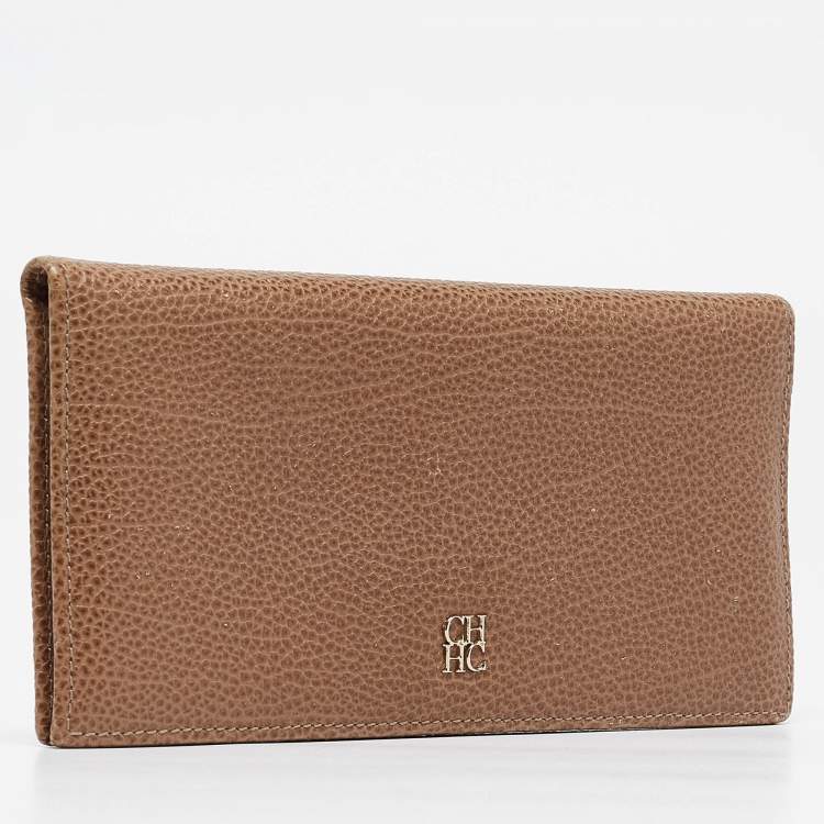 Pre Owned CH Carolina Herrera Beige Leather Long Bifold Wallet