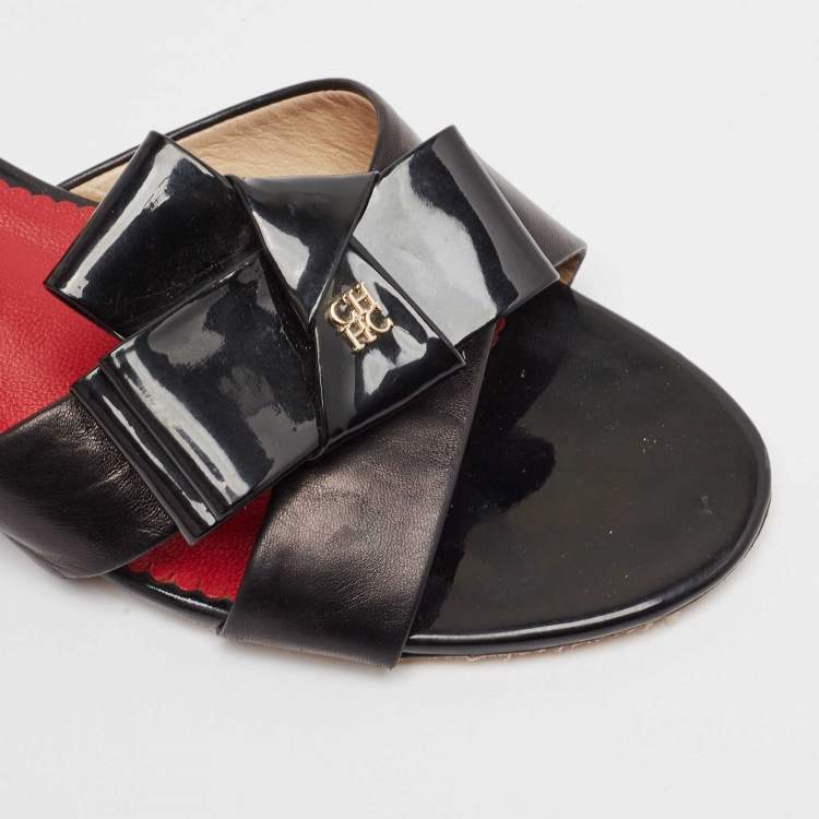 Pre Owned CH Carolina Herrera Black Leather Crisscross Slide Sandals Size 40