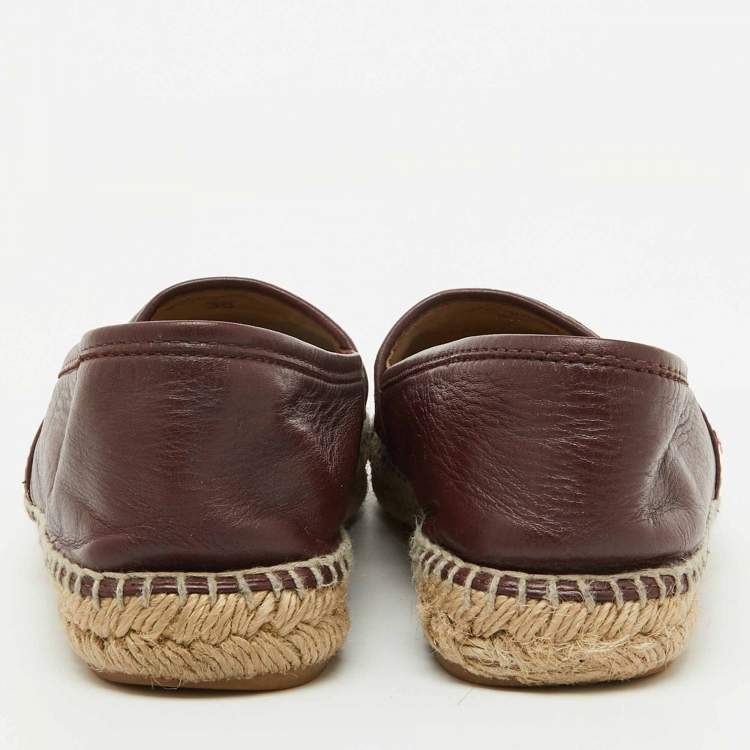 Pre Owned CH Carolina Herrera Burgundy Leather Initials Insignia Espadrille Flats Size 38