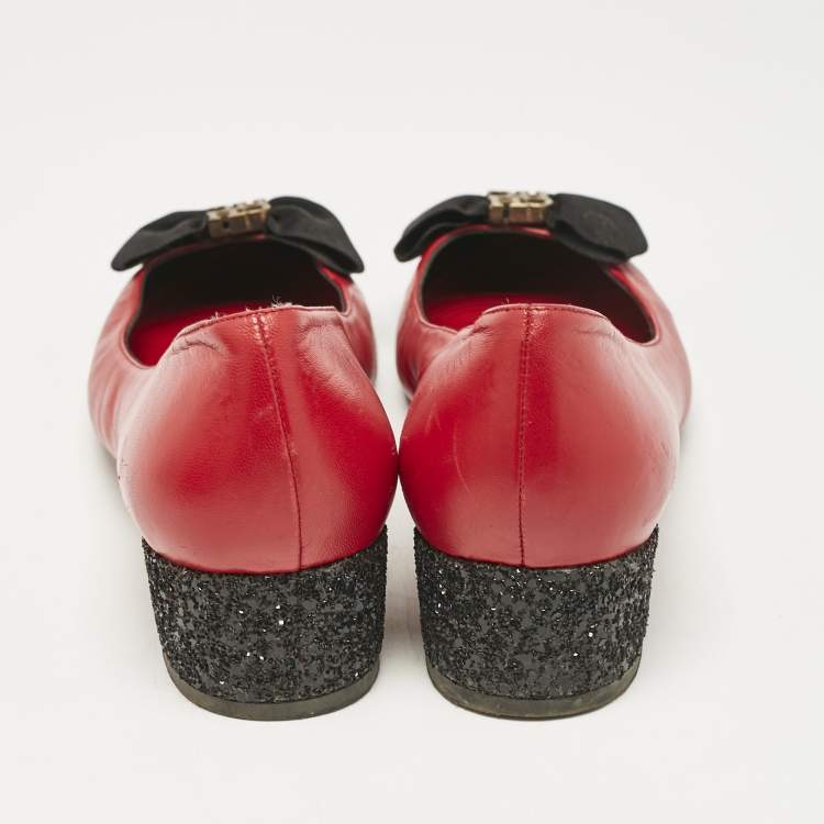Pre Owned CH Carolina Herrera Red/Black Leather Bow  Flats Size 39