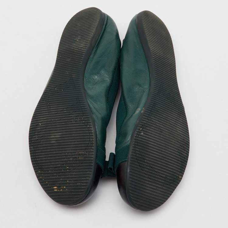 Pre Owned CH Carolina Herrera Green/Black Patent and Leather Bow Ballet Flats Size 37