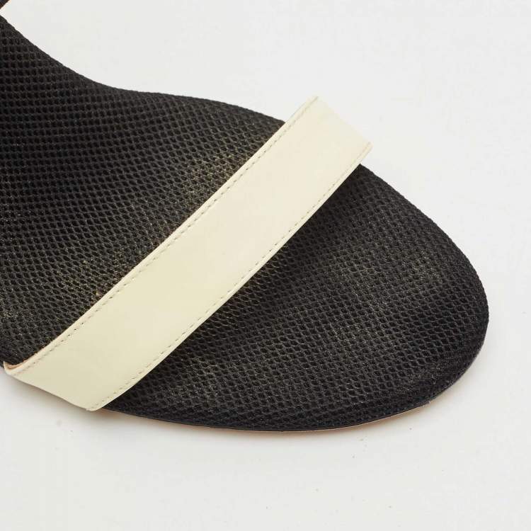 Pre Owned CH Carolina Herrera Black/White Fabric and Patent Leather Slide Sandals Size 38
