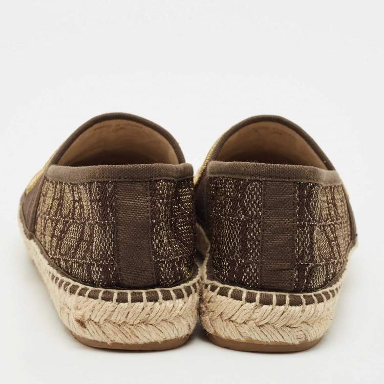 Pre Owned CH Carolina Herrera Dark Brown Canvas Logo Espadrille Flats Size 38