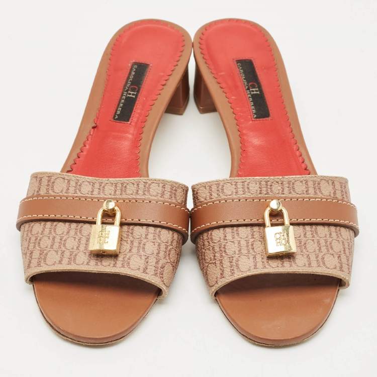 مملوكة مسبقًا CH Carolina Herrera Brown Monogram Canvas Matryoshka Locked Slide Sandals Size 38