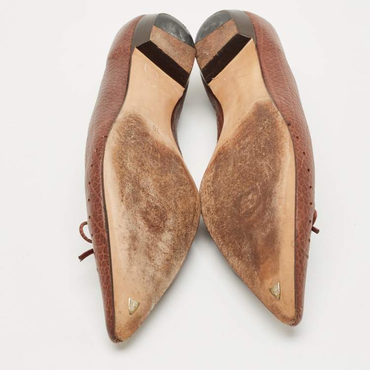 Pre Owned CH Carolina Herrera Brown Canvas and Leather Pointed Toe Ballet Flats Size 38
