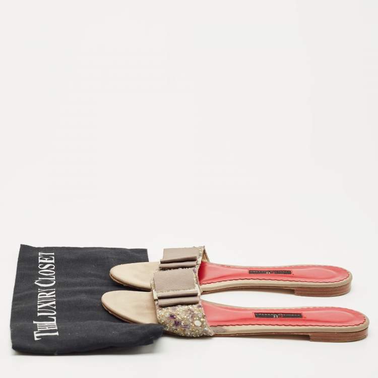 Pre Owned CH Carolina Herrera Grey Satin Crystal Embellished Flat Slides Size 39