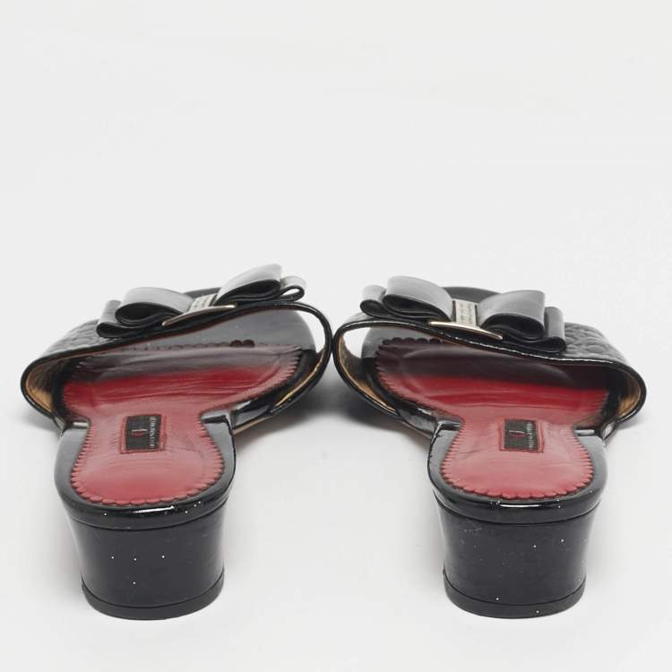 Pre Owned CH Carolina Herrera Black Patent Leather Matryoshka Slide Sandals Size 40