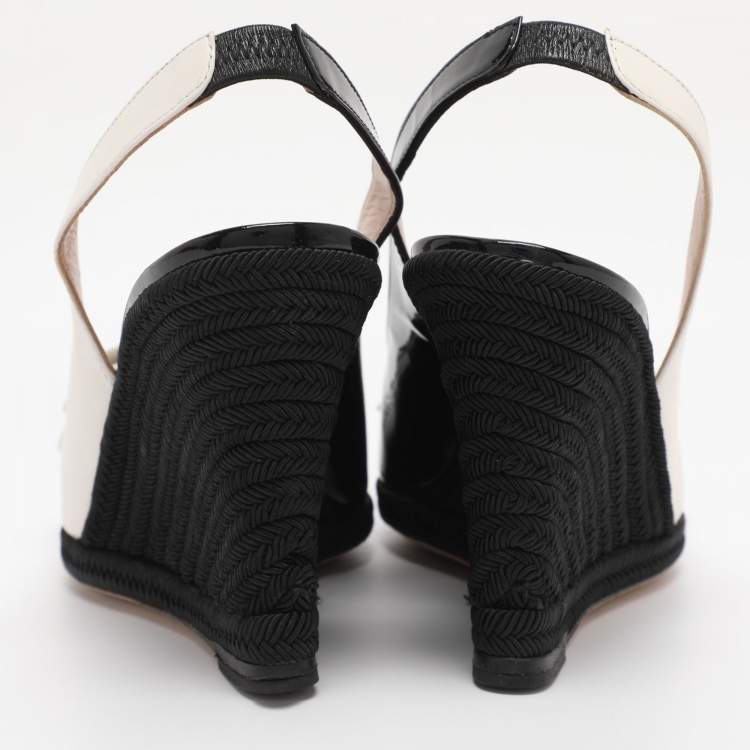 Pre Owned CH Carolina Herrera Black/White Leather and Patent Leather Peep Toe Bow Espadrille Wedge Sandals Size 37